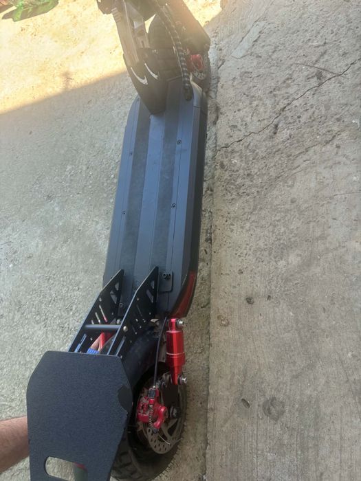 Trotinetă Electrică 800W | Alarmă | LED-uri Telecomandă | 40-50 km/h