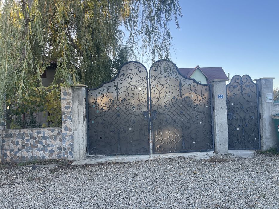 Vand Porti , pietonala si auto din Fier Forjat!