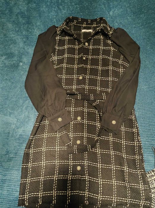 Дамска рокля букле Reserved