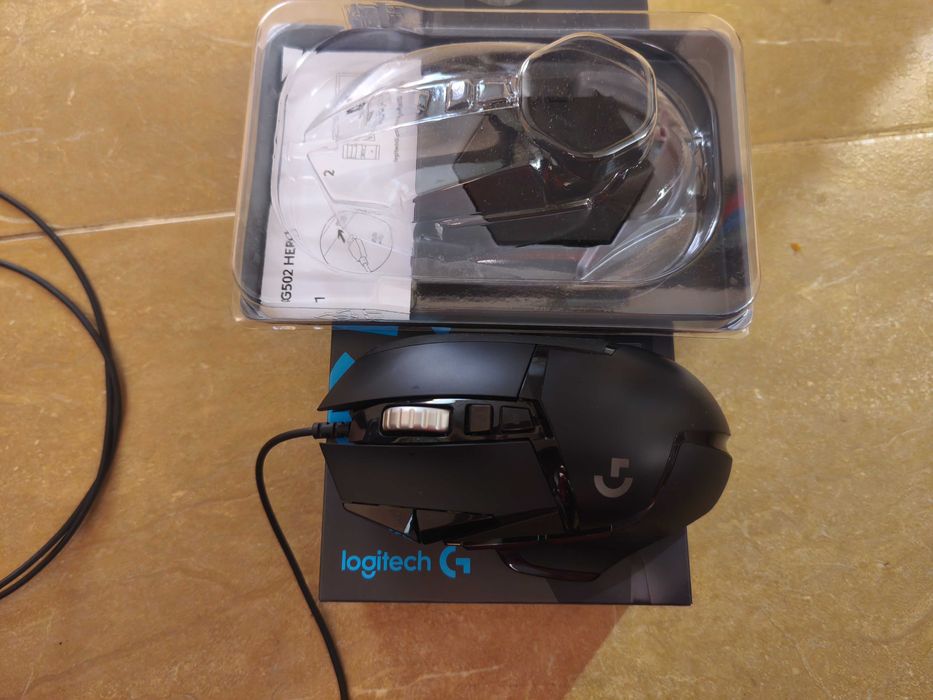 Logitech g502 hero чисто нова виждасе на снимките