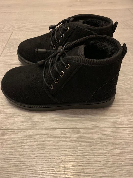 Черни боти, номер 35, нови