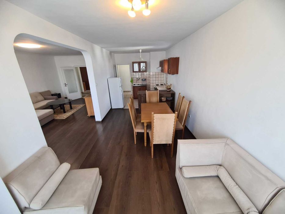 Тристаен апартамент под наем в ж.к. Борово