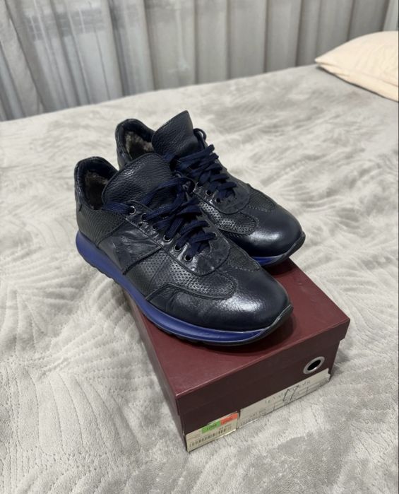 Кроссовки мужские зима