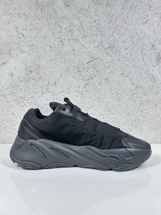 Adidas Yeezy Boost 700 MNVN Triple Black
