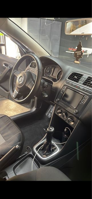 VOLKSWAGEN Polo 2011 — imagine 4