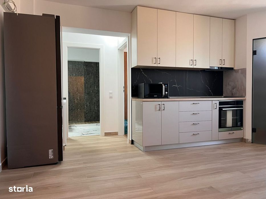 Apartament tip C, 2 camere, recent renovat,  prima inchiriere, Decebal