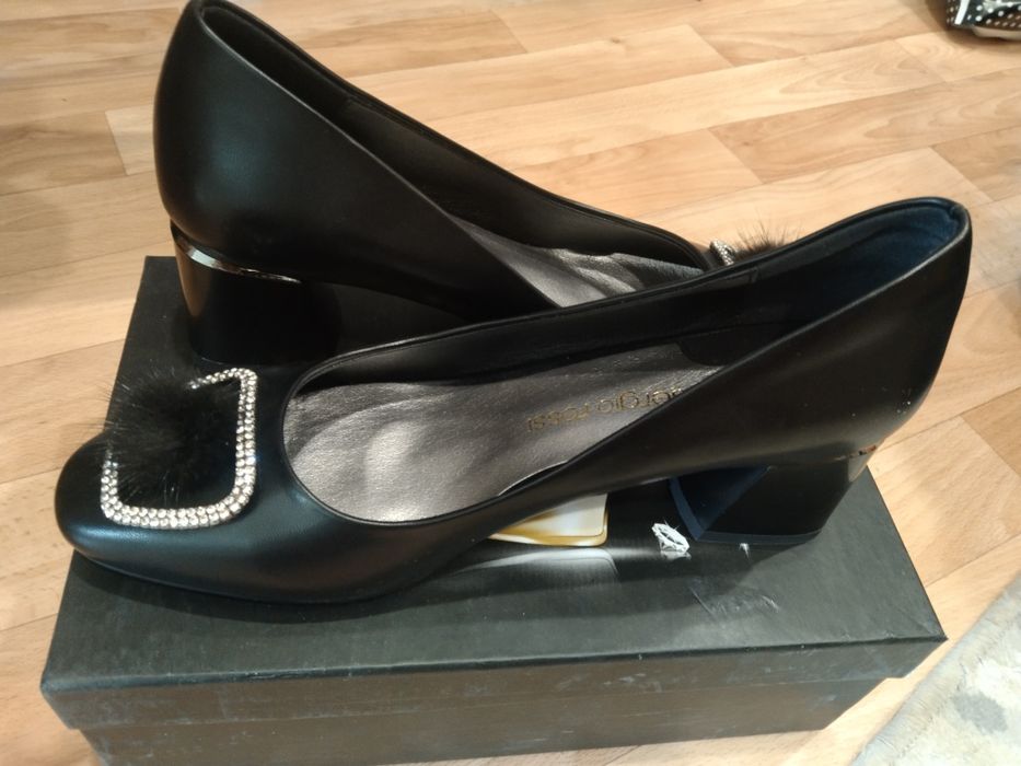 Продам туфли кожаный