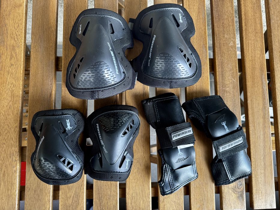 Vând role Fila și echipament de protecție