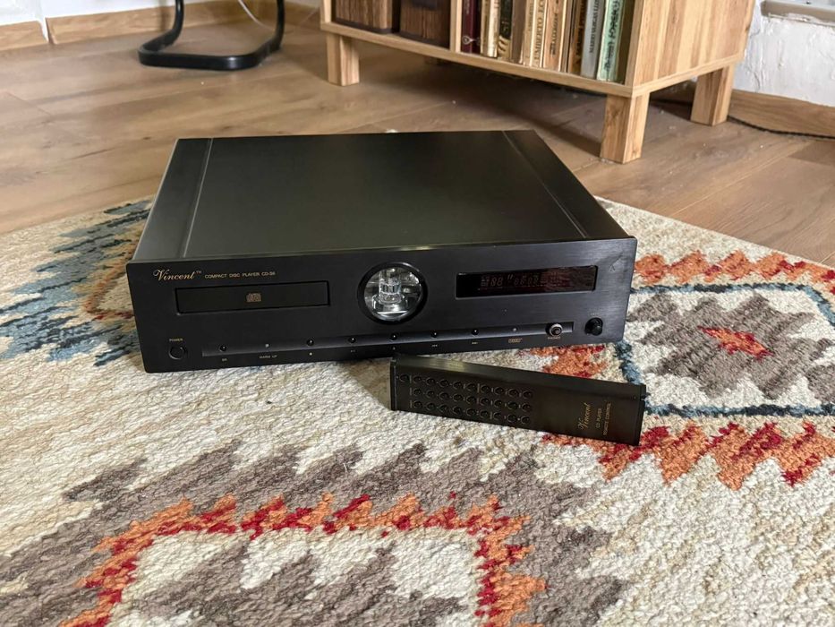 Cd-player high-end cu lampă Vincent CD-S6