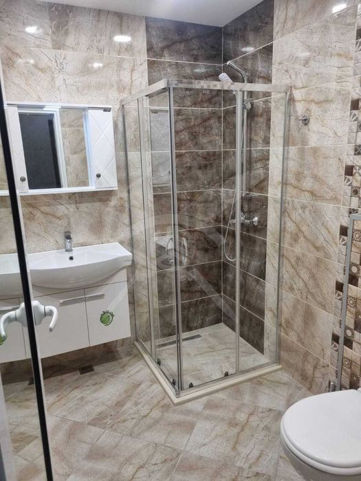 Дава се под наем Тристаен апартамент в Пловдив, Южен - 82 кв.м за 714 € - Снимка #3