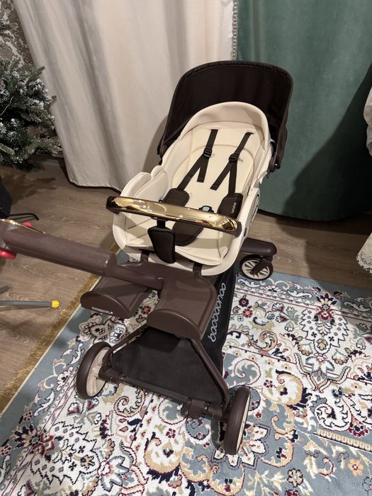 Продам новую коляску