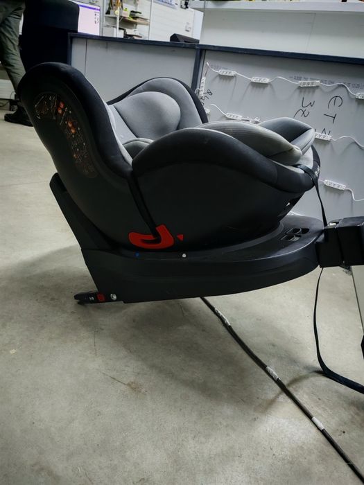 Vând scaun auto pentru copii