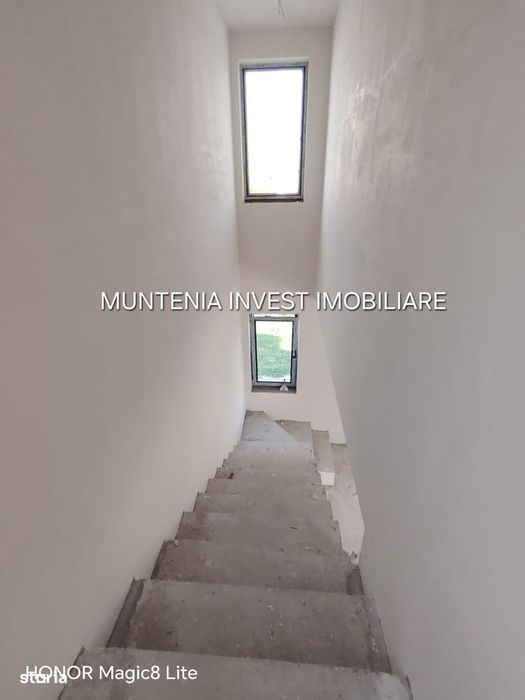 Casă de vânzare P+1, teren 308 mp ,zona Smeura