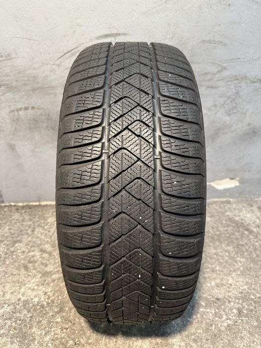 Гума 245/45/18 PIRELLI Sottozero Winter