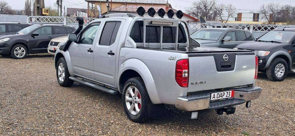 Nissan Navara 2.5 DIESEL 190 cp EURO 5 cutie AUTOMATĂ 4X4 REDUCTOR mic/MARE BLOCABIL an 11.2013