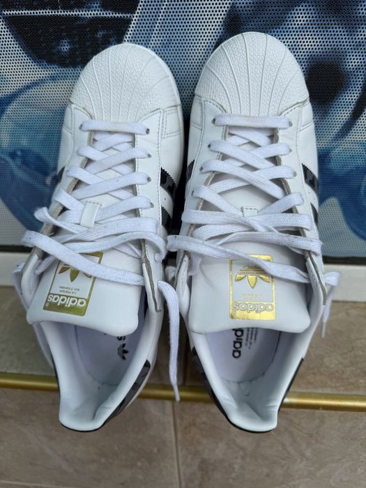Adidas Superstar