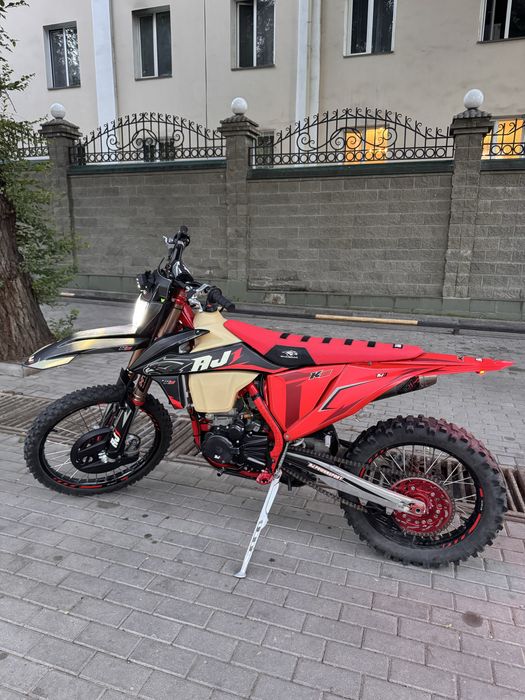 Эндуро AJ1 2024 год