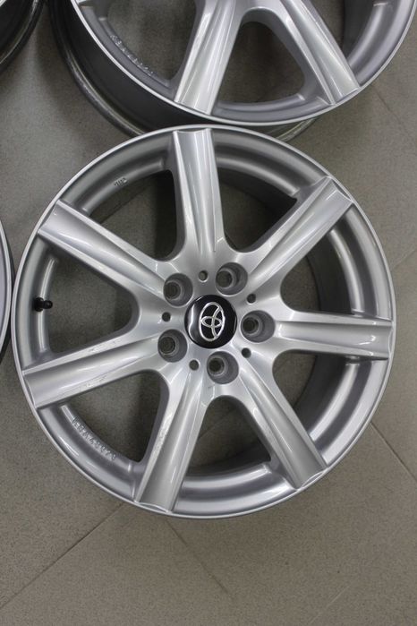Джанти 17" Toyota Avensis, Auris, Corolla, RAV4