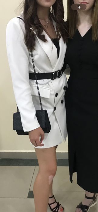 Продаю вечерние платья