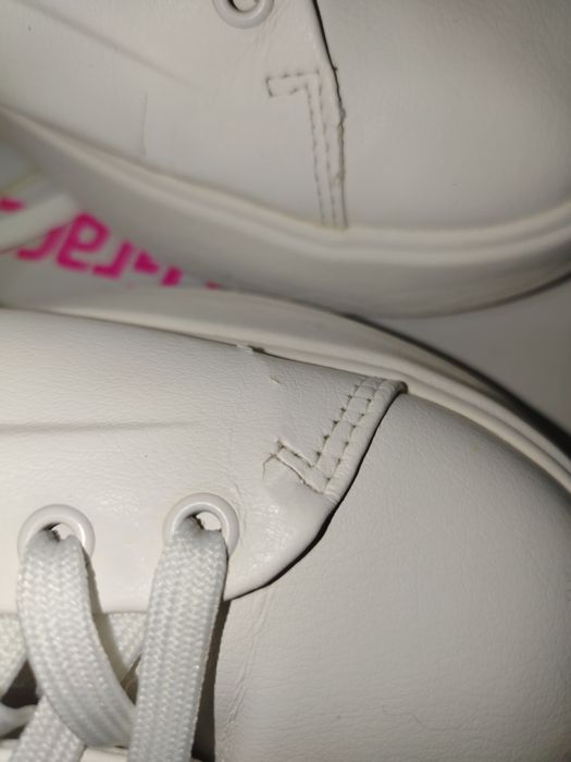 Adidași albi Zara