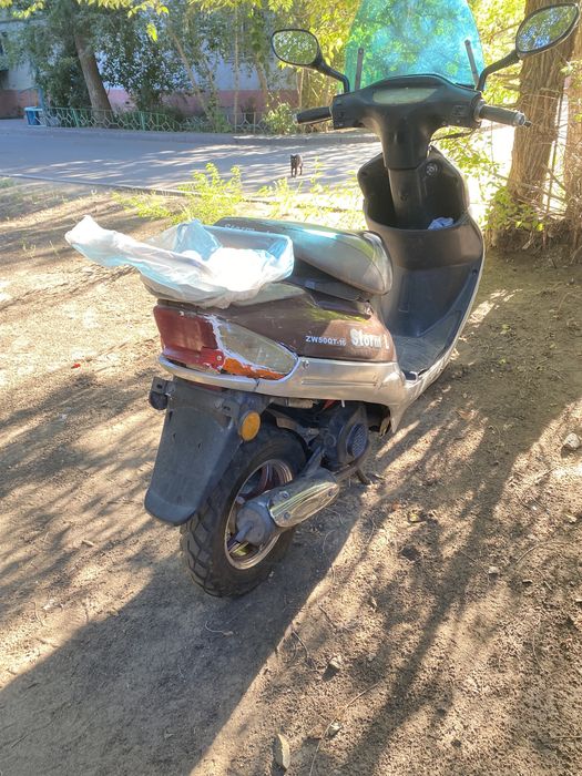 Продам скутер по цене договоримся