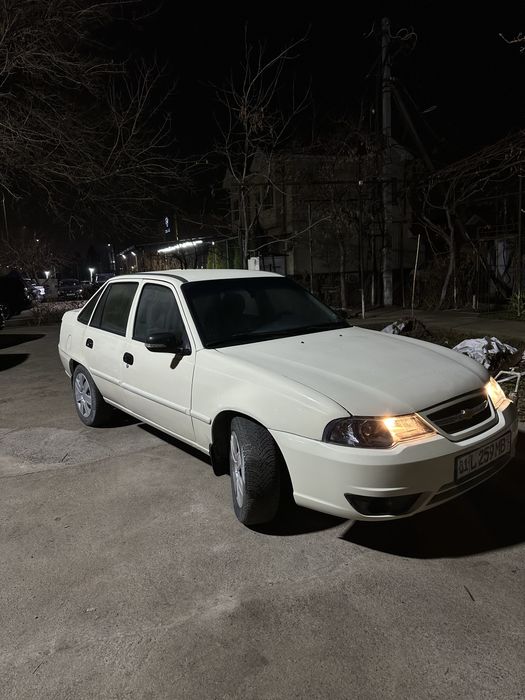 Nexia 2 donc 2012 yil