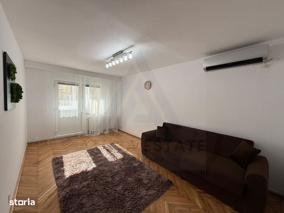 Apartament 4 camere 2 bai 2 balcoane decomandat Etaj 2/4  Valea Aurie