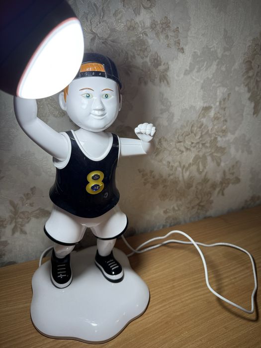 Светильник баскетболист