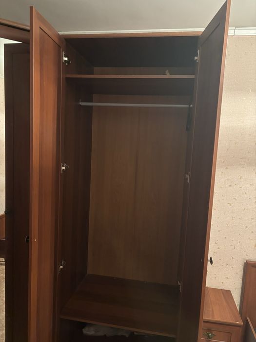 Спальный гарнитур