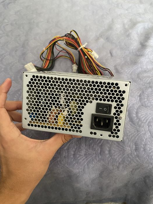 Продаю блок питание fsp atx-400 ватт