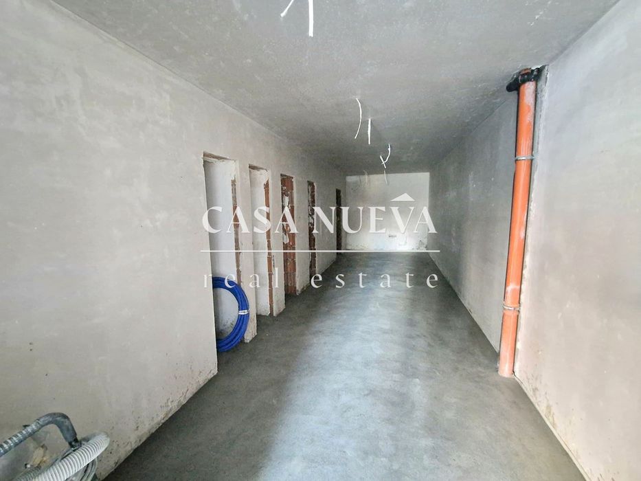 Продава се Магазин в София, Надежда 4 - 140 кв.м за 3300 €/кв.м - Снимка #2