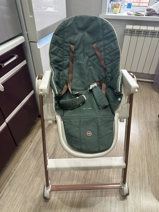 Детский стул от Happy Baby