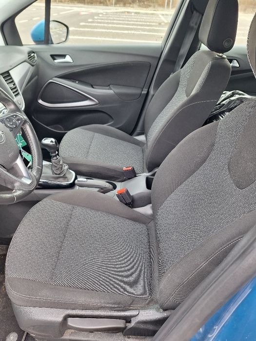 Opel Crossland X  2019