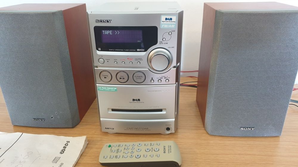Minisistem  Sony CMT-NEZ7 DAB