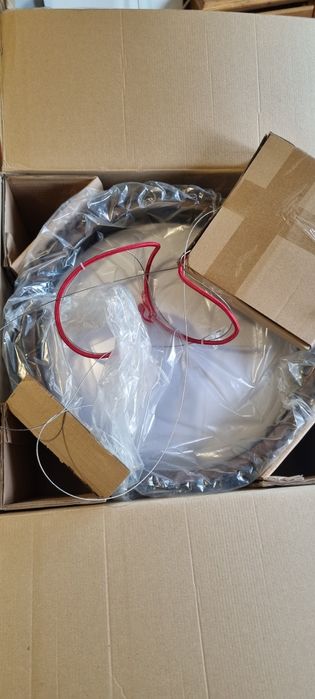 Lustra led design lemn