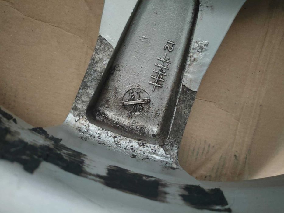 Автомобилни гуми