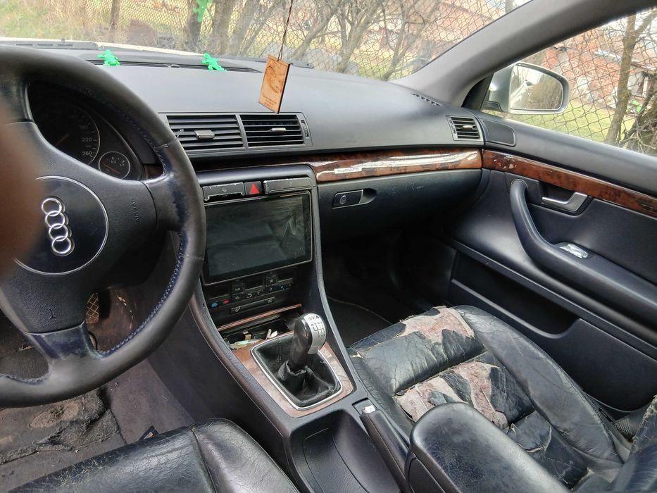 Audi a4 b6 quatro 131 na chasti