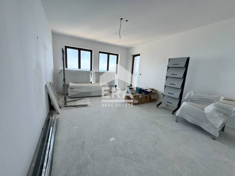 Продава се Тристаен апартамент в к.к. Св.Св. Константин и Елена - 190 кв.м за 3837 €/кв.м - Снимка #7