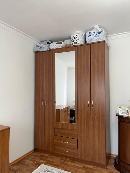 Шкаф для одежды размером 240:160