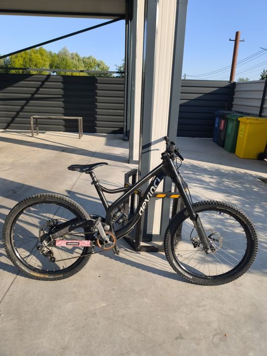 Bicicleta downhill