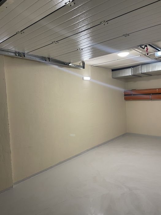 Дава се под наем Гараж / Паркомясто в София, Симеоново - 22 кв.м за 127.5 € - Снимка #1