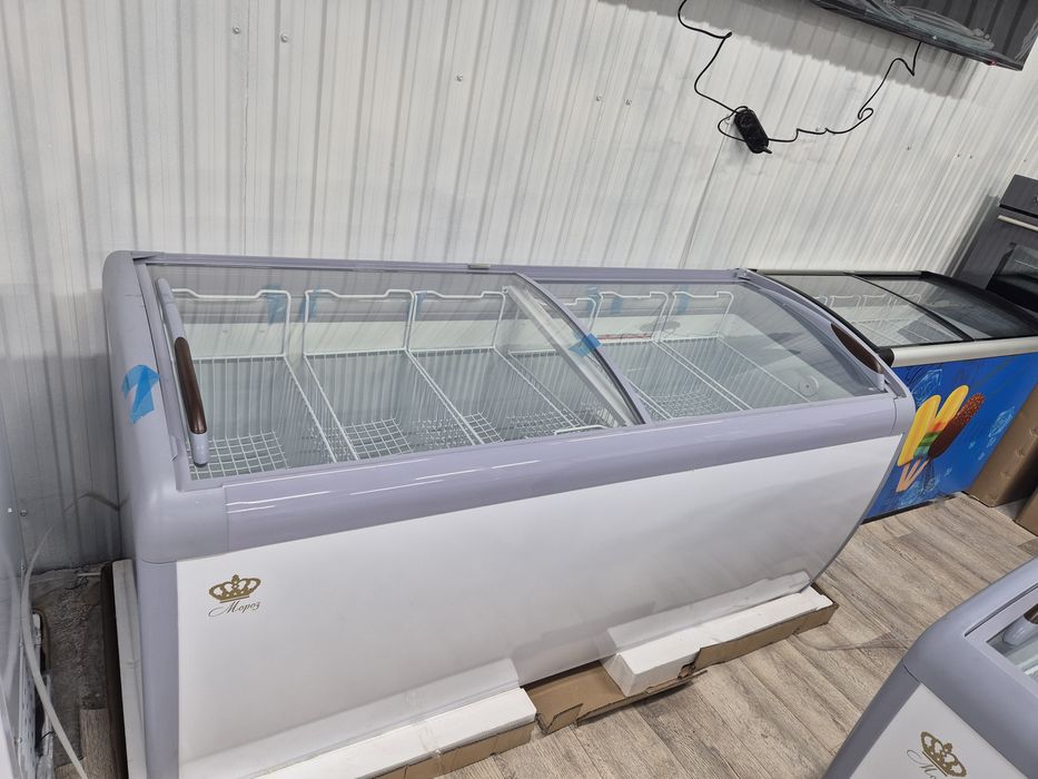 Продам морозильник лар магазин