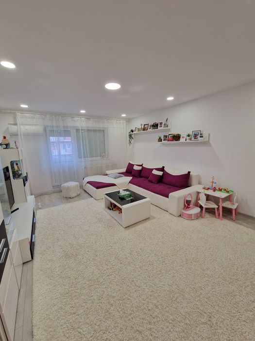 Apartament Carpati 2 , etaj 3 cu 2 camere