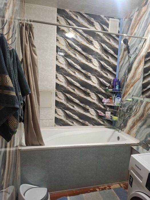 Квартира 3х комнатная переделанная на 4х