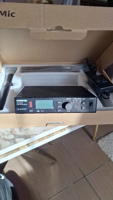 Microfon  shure ulx D 24  varianta cu placa mare