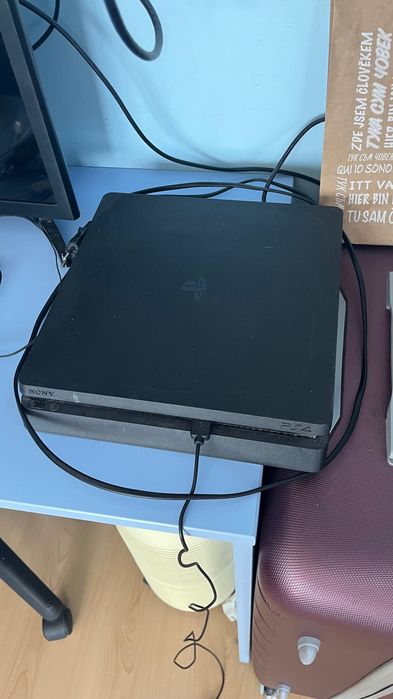 PlayStation 4/Плейстейшън 4