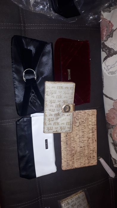 Продам разные сумки, сумочки, клатчи, косметички