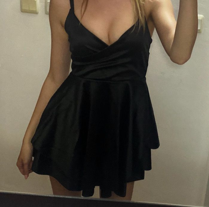 Рокля Shein нова