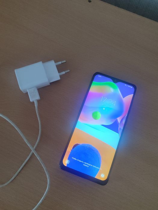 Продам телефон Самсунг Гэлакси А31