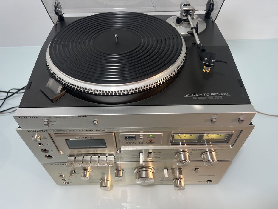 Linie TELEFUNKEN Deck  TC-450 HIGH COM amplificator TA-350, RS-100